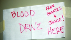 Sign for the Jan. 7 offers incentives to give blood --photo by Mary Edwards