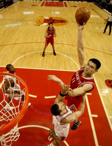 Joseph Stueve thinks the Rockets won't come close to sniffing the playoffs.
